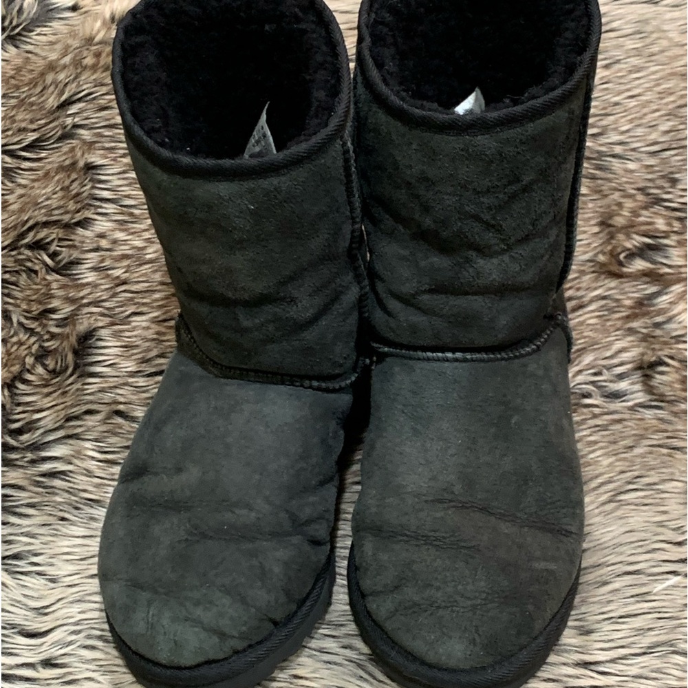 Ugg classic short Black Size W6 #5825